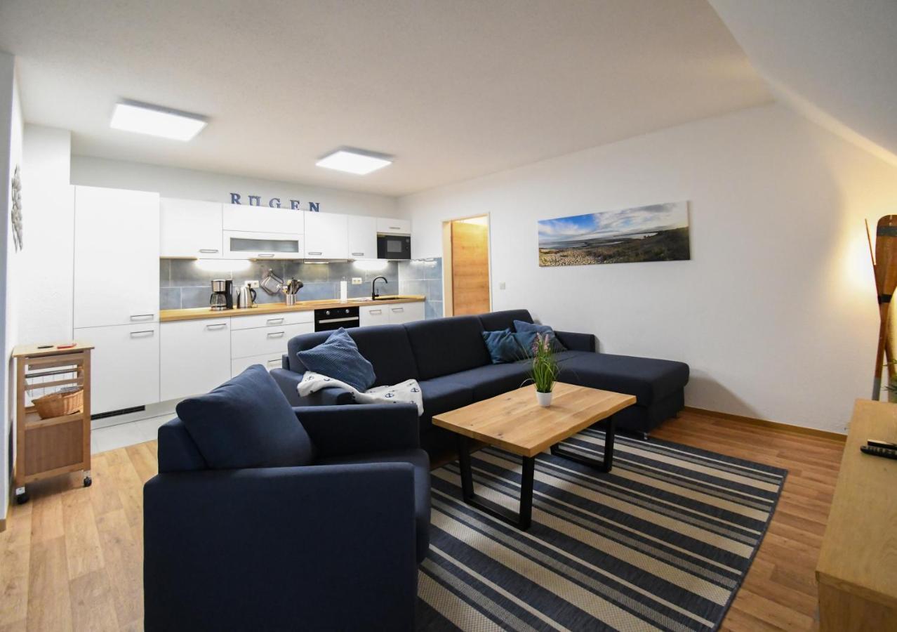 Ferienwohnung Weitblick Mit Logia Lobbe Exterior photo